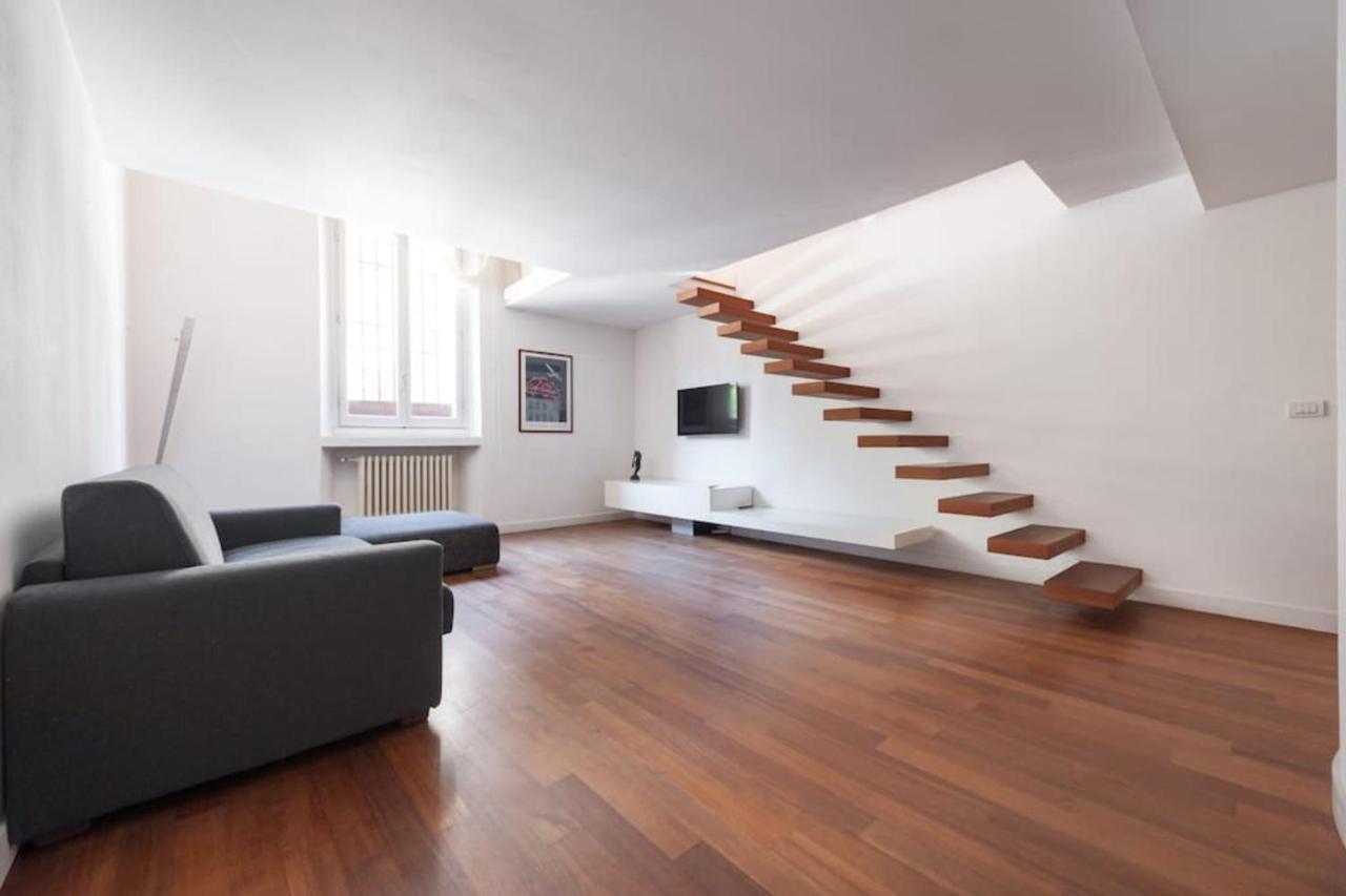 Santa Maria Novella Stylish Loft Great Location-Hosted By Sweetstay フィレンツェ エクステリア 写真