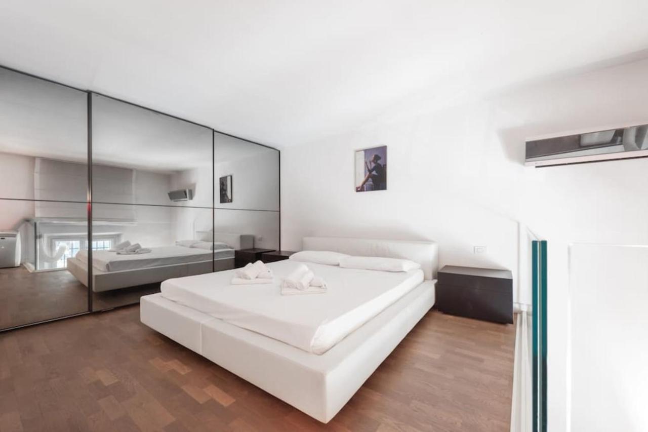 Santa Maria Novella Stylish Loft Great Location-Hosted By Sweetstay フィレンツェ エクステリア 写真