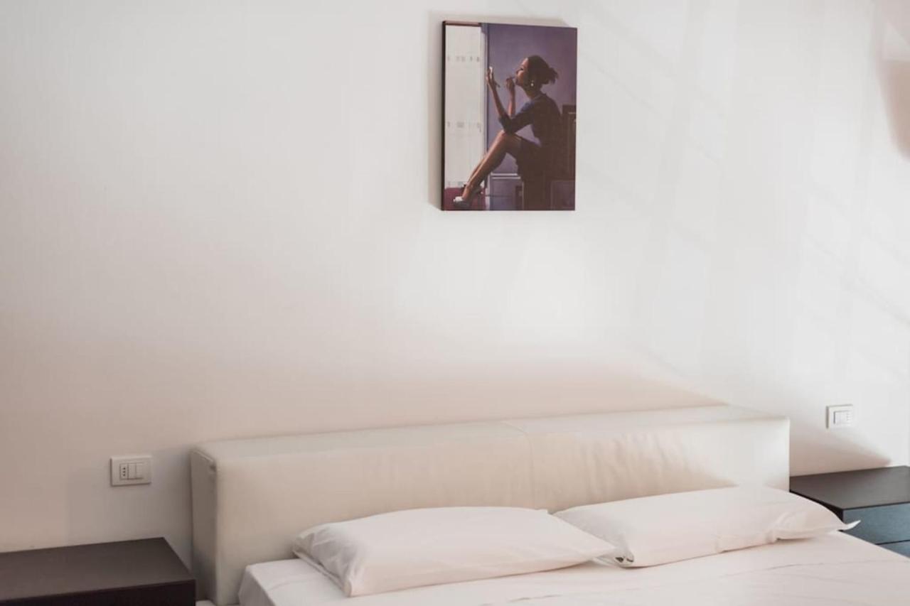 Santa Maria Novella Stylish Loft Great Location-Hosted By Sweetstay フィレンツェ エクステリア 写真