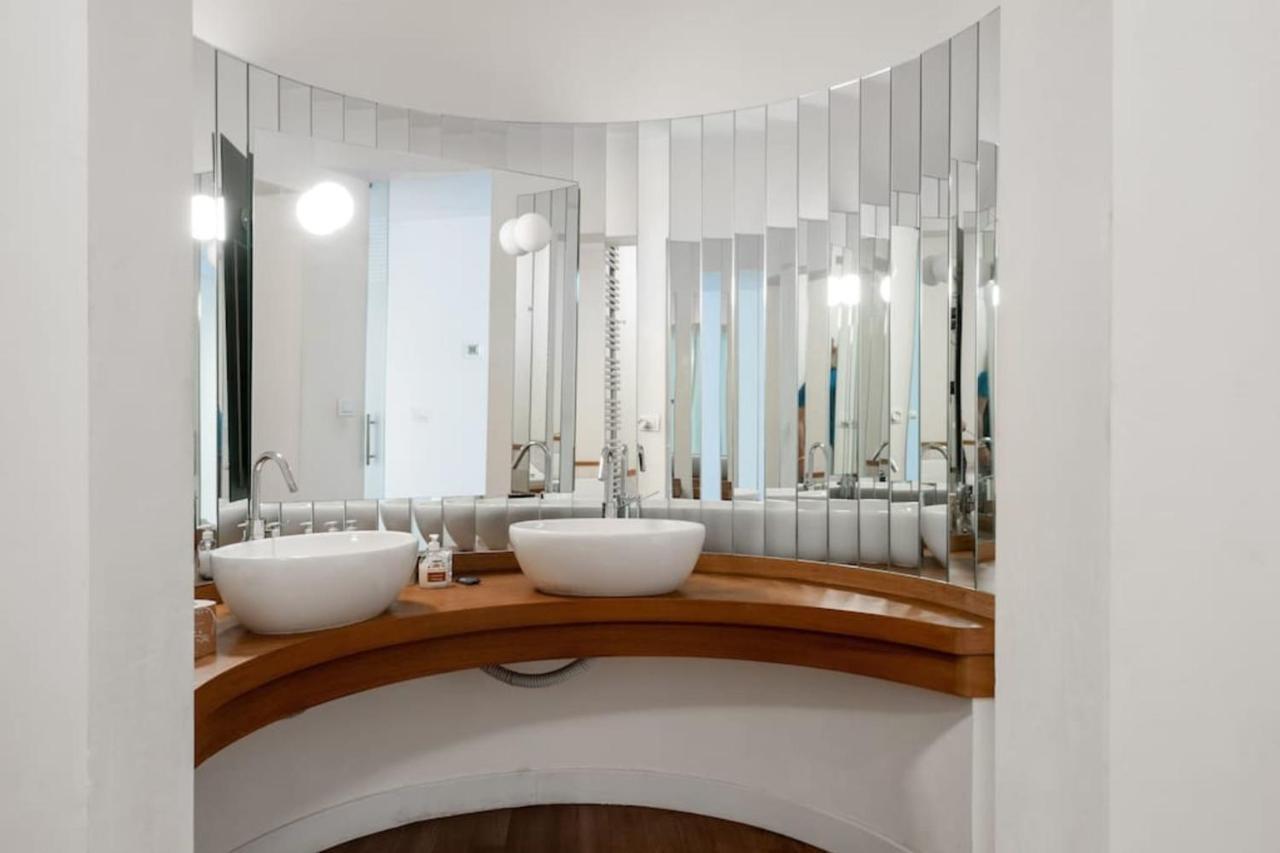 Santa Maria Novella Stylish Loft Great Location-Hosted By Sweetstay フィレンツェ エクステリア 写真